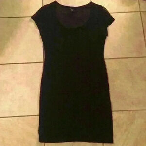 Forever 21 black lace fitted cap sleeve dress